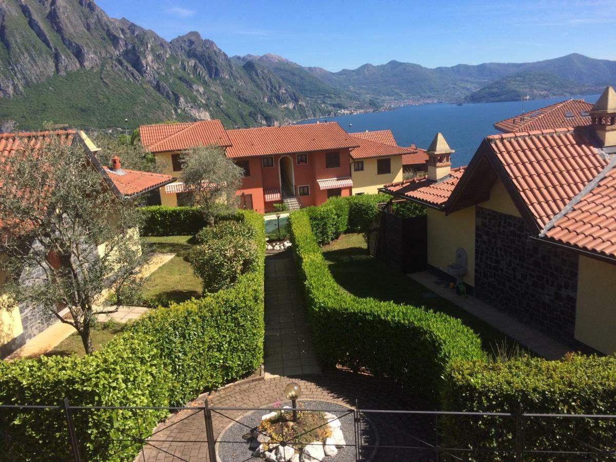 Apartamento Irina'S House With View On Like And Swimming Pool Riva di Solto Exterior foto